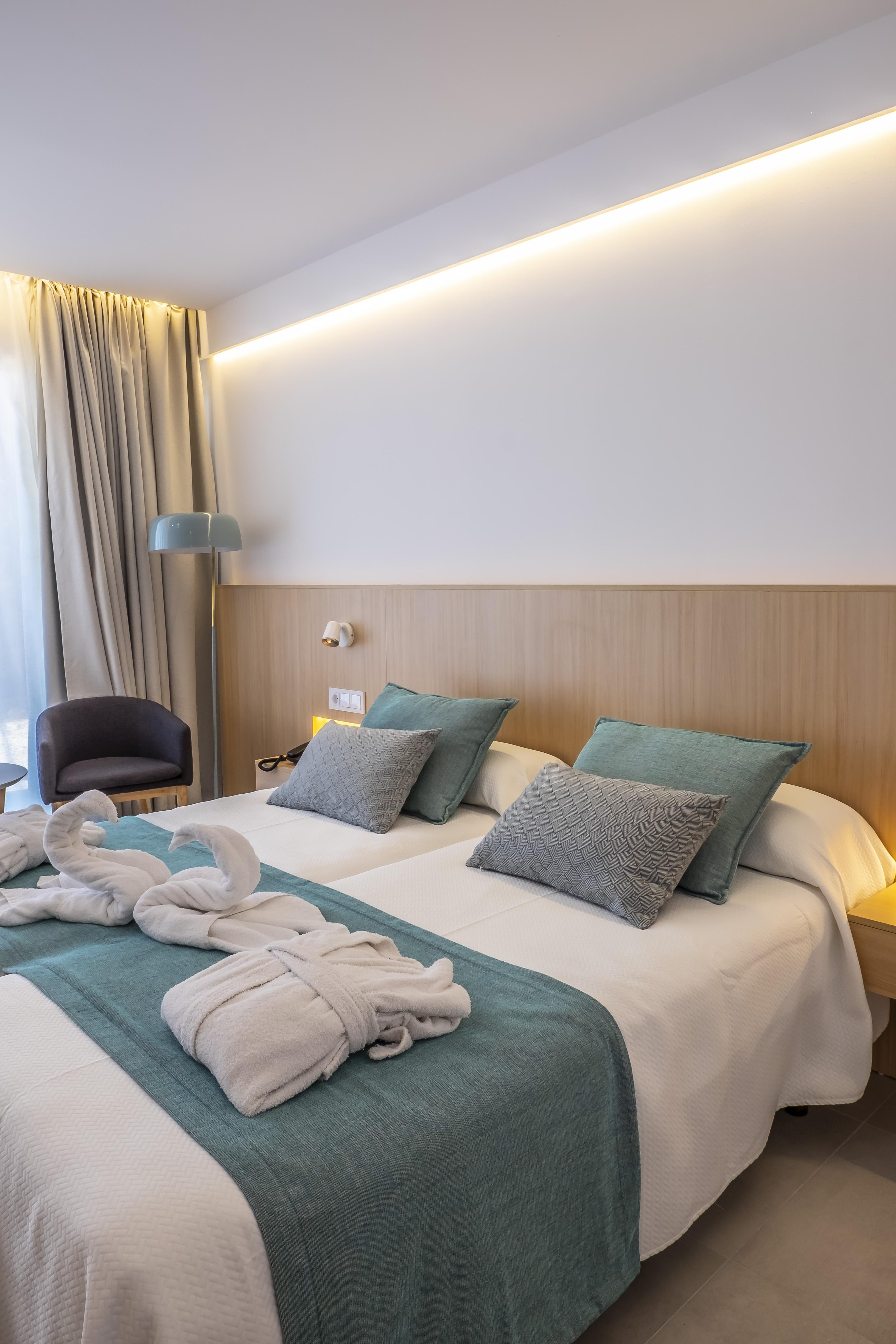 Petit Sagitario Adults Only Hotell Son Carrio  Eksteriør bilde
